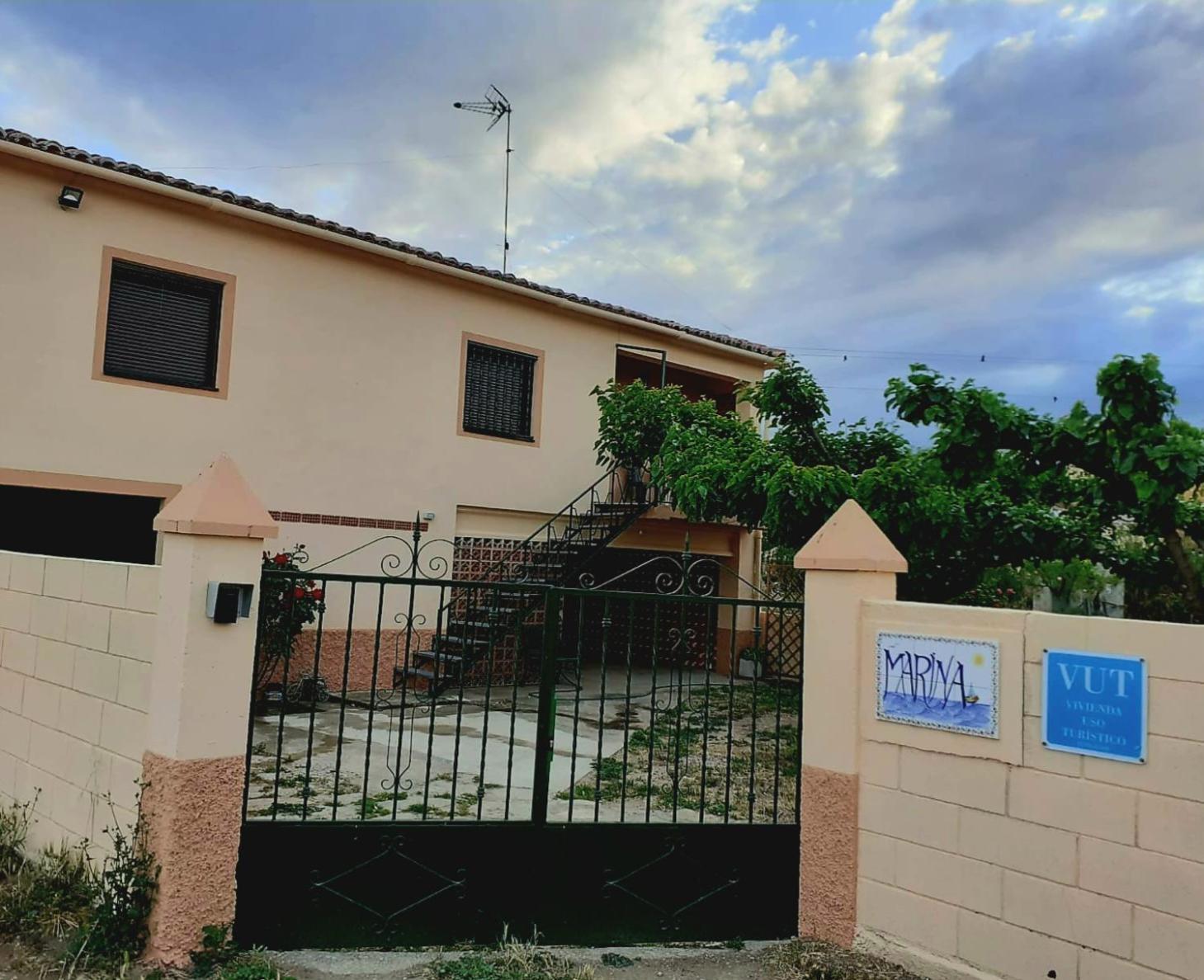Chalet Marina Mazaleon Exterior photo